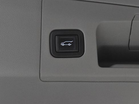 Used 2022 Cadillac XT5 Premium Luxury image 28