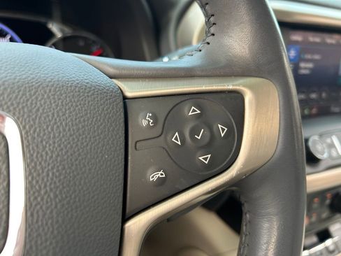 Used 2021 GMC Acadia Denali w/ Denali Technology Package image 26