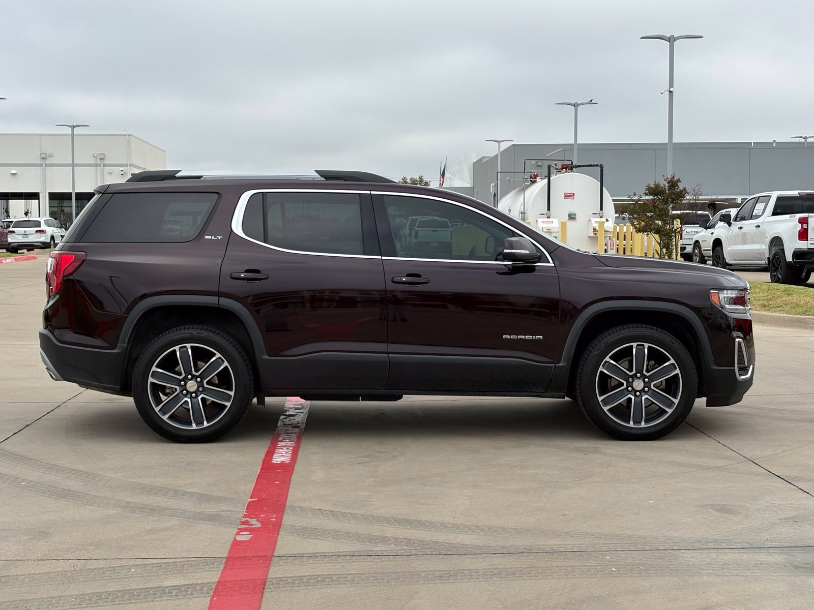 Used 2020 GMC Acadia SLT FWD image 8