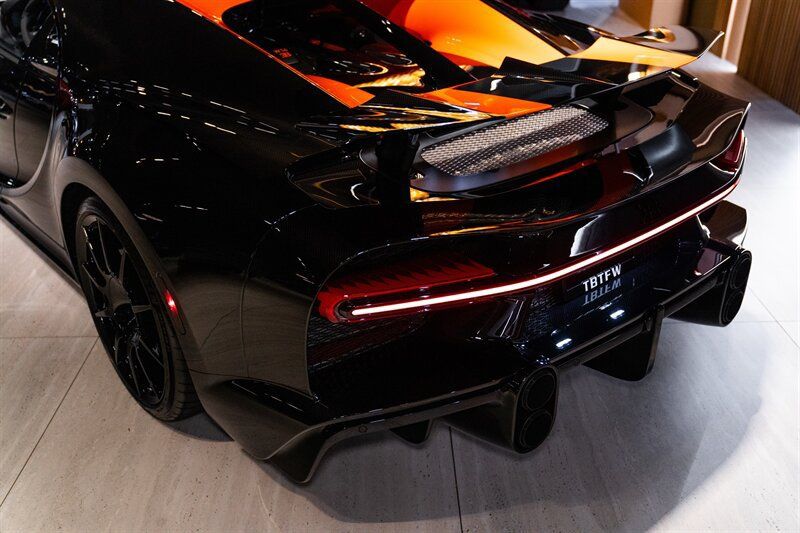 Used 2022 Bugatti Chiron Super Sport AWD/4WD image 49