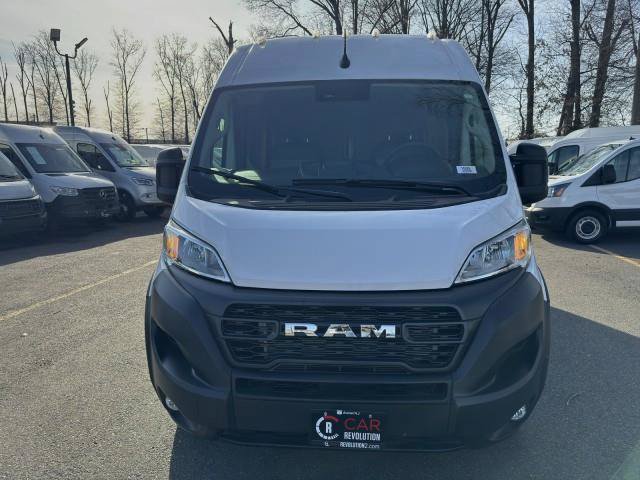 Used 2025 RAM ProMaster 2500 w/ Convenience Group FWD image 2