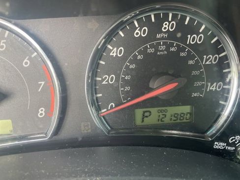 Used 2013 Toyota Corolla S FWD image 13