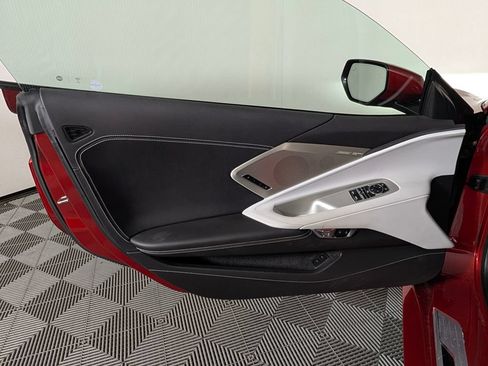 Used 2022 Chevrolet Corvette Stingray Preferred Cpe w/ Z51 Performance Package RWD image 21