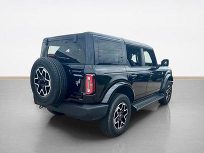 Certified 2025 Ford Bronco Outer Banks