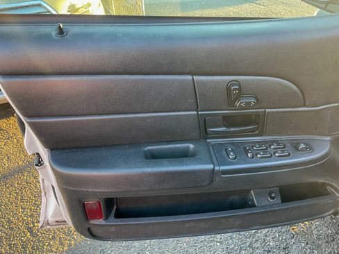 Used 2008 Ford Crown Victoria Police Interceptor image 10