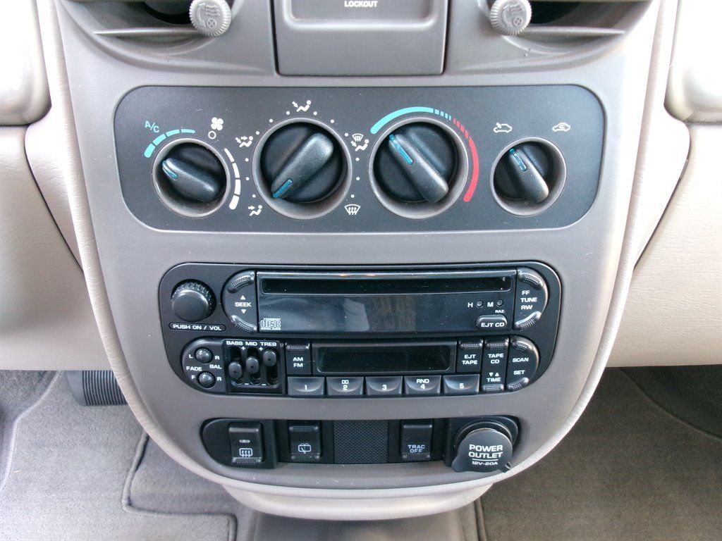 Used 2001 Chrysler PT Cruiser FWD image 33