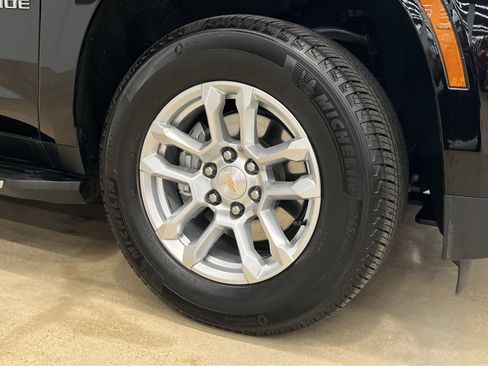 Used 2025 Chevrolet Tahoe LT image 10