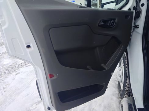 Used 2023 Ford Transit 250 Low Roof AWD w/ Exterior Upgrade Package image 8