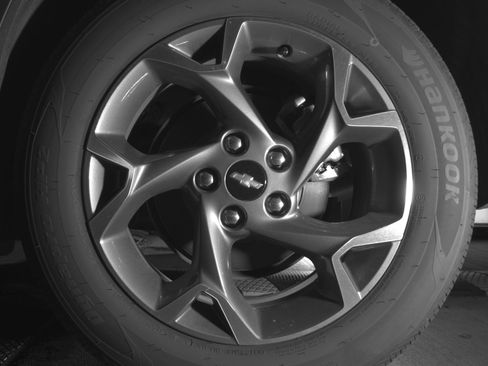 Used 2025 Chevrolet Trax LT FWD image 14
