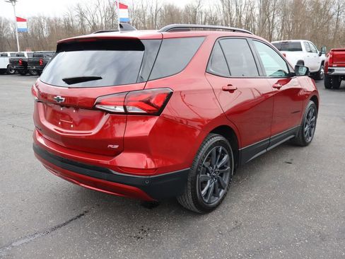 Used 2024 Chevrolet Equinox RS FWD image 34