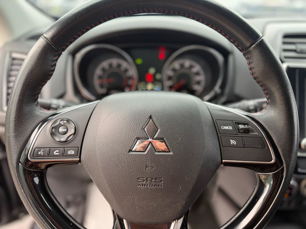 Used 2021 Mitsubishi Outlander Sport LE FWD image 23