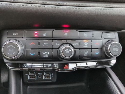 Used 2021 Dodge Durango GT image 30