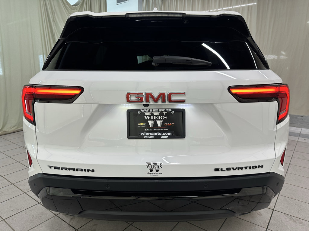 Certified 2026 GMC Terrain Elevation w/ Elevation Premium Package FWD image 6