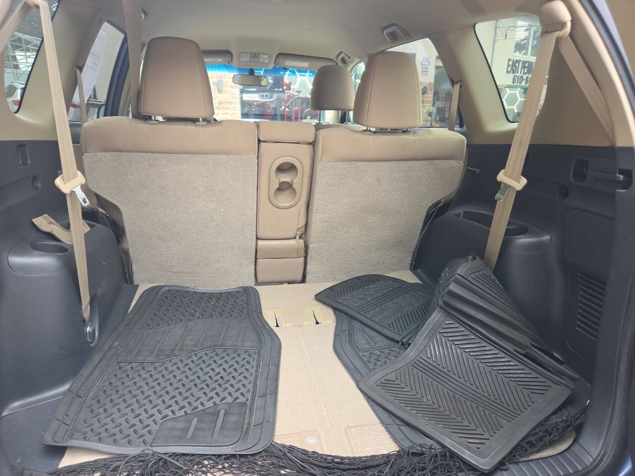 Used 2012 Toyota RAV4 FWD w/ Value Pkg image 18