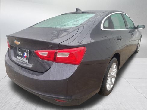 Used 2023 Chevrolet Malibu LT FWD image 9