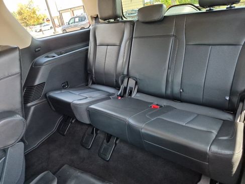 Used 2022 Ford Expedition XLT RWD image 14
