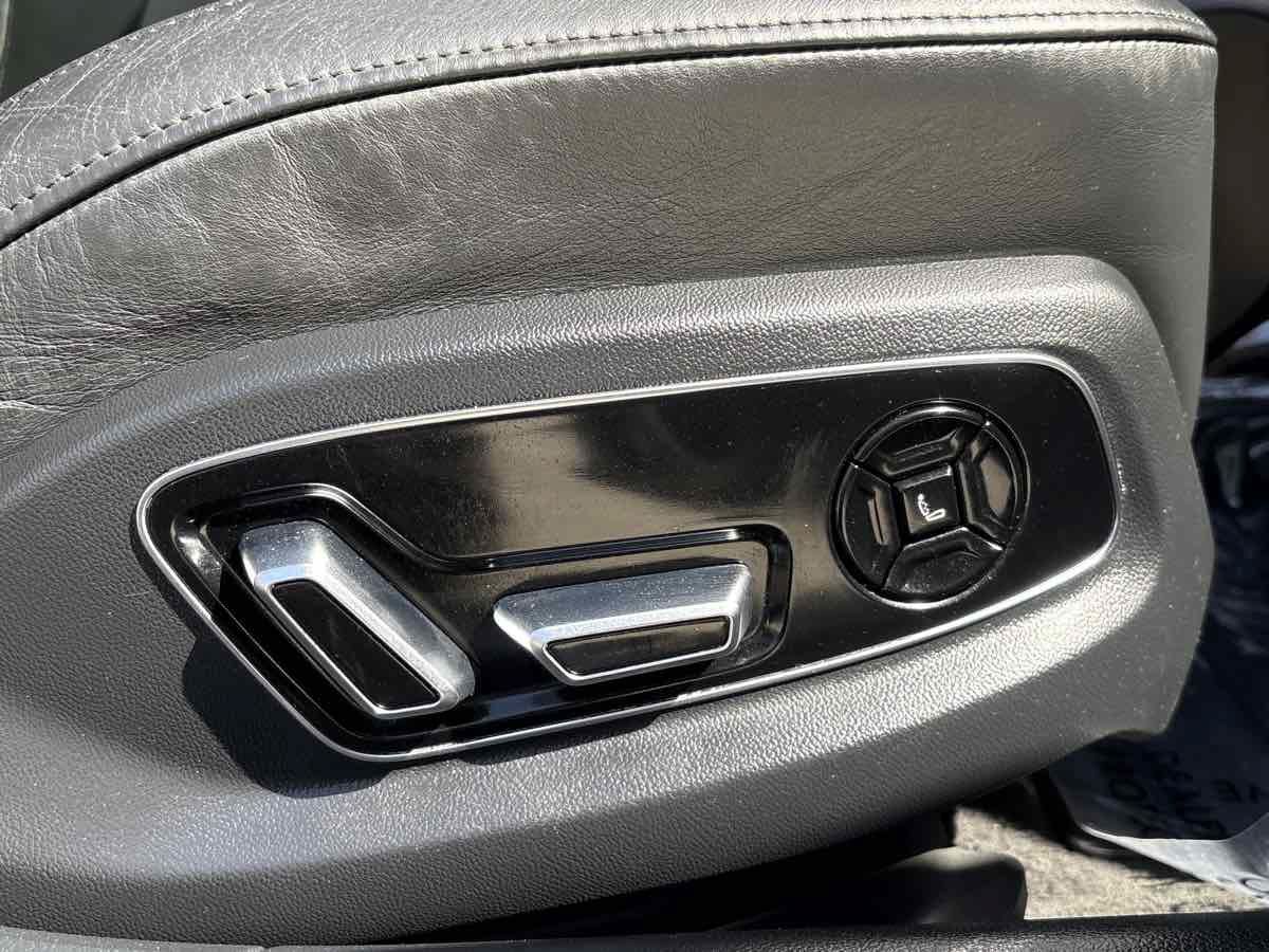 Used 2019 Audi A8 L 3.0T w/ Executive Package AWD/4WD image 22