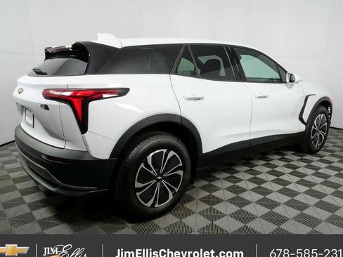 New 2026 Chevrolet Blazer EV LT image 28