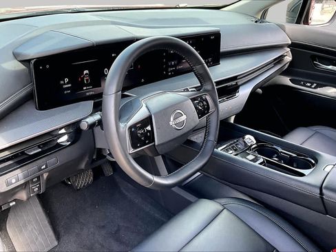 Certified 2025 Nissan Murano SV FWD image 16