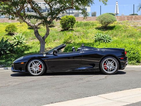 Used 2003 Ferrari 360 Spider RWD image 2