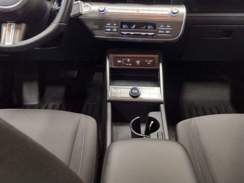 Certified 2024 Hyundai Kona SEL FWD image 35