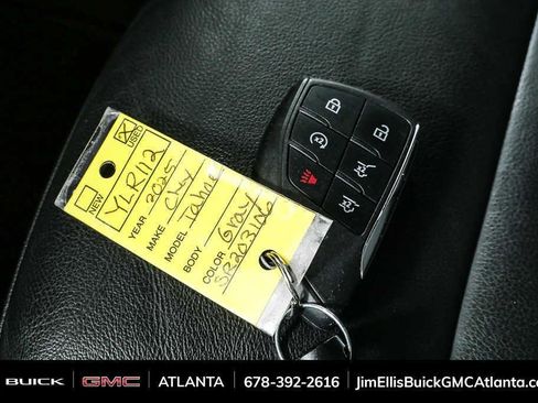 Used 2025 Chevrolet Tahoe LT AWD/4WD image 40