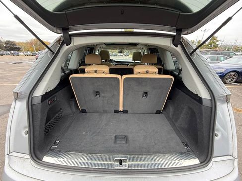 Used 2020 Audi Q7 3.0T Premium Plus w/ Premium Plus Package image 18