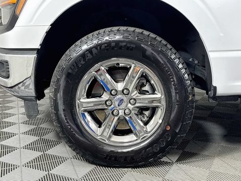 Used 2025 Ford F150 XLT w/ Equipment Group 301A Standard AWD/4WD image 27