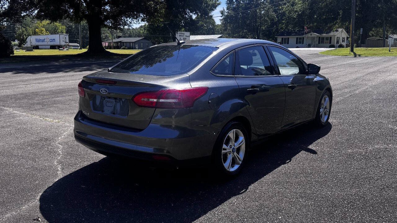 Used 2017 Ford Focus S FWD image 8