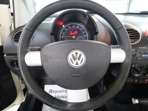 Used 2007 Volkswagen Beetle Triple White Edition image 16