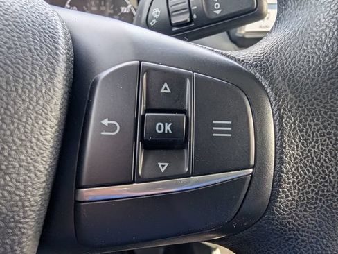 Used 2022 Ford Maverick XL FWD image 19