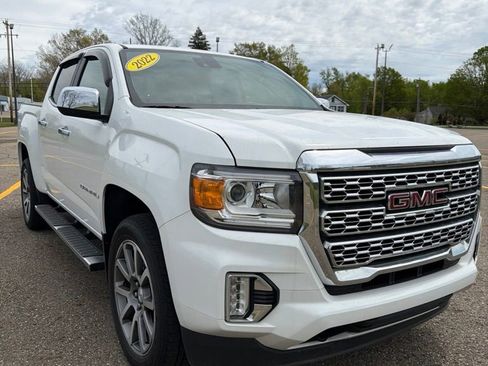 Used 2022 GMC Canyon Denali AWD/4WD image 3