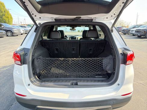 Used 2023 Chevrolet Equinox Premier image 26