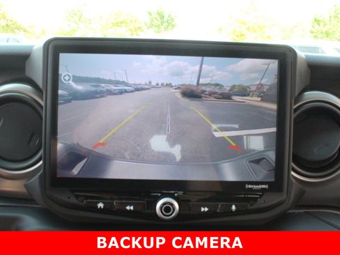 Used 2020 Jeep Gladiator Sport w/ Quick Order Package 24S AWD/4WD image 21
