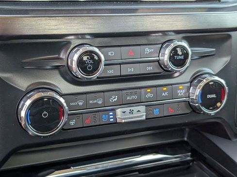 New 2026 Ford F250 Lariat w/ FX4 Off-Road Package image 46