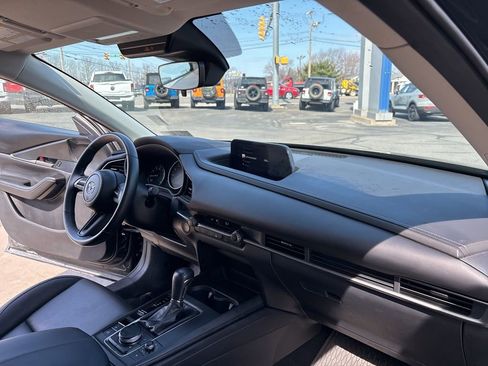 Used 2022 MAZDA CX-30 AWD 2.5 S w/ Select Package image 31