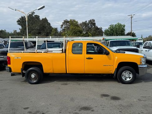 Used 2008 Chevrolet Silverado 2500 W/T image 2