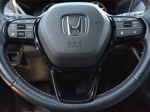 Used 2025 Honda HR-V Sport image 28