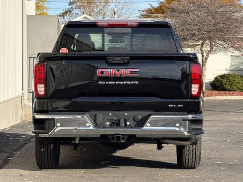 New 2026 GMC Sierra 1500 SLE w/ Preferred Package AWD/4WD image 5