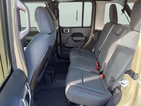 New 2026 Jeep Wrangler Unlimited Rubicon AWD/4WD image 8