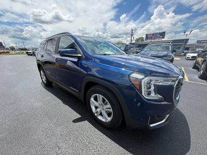 Used 2022 GMC Terrain SLE w/ Driver Convenience Package