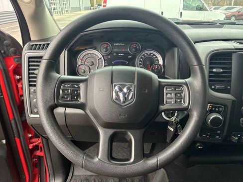 Used 2022 RAM 1500 Express w/ Wheel & Sound Group image 10