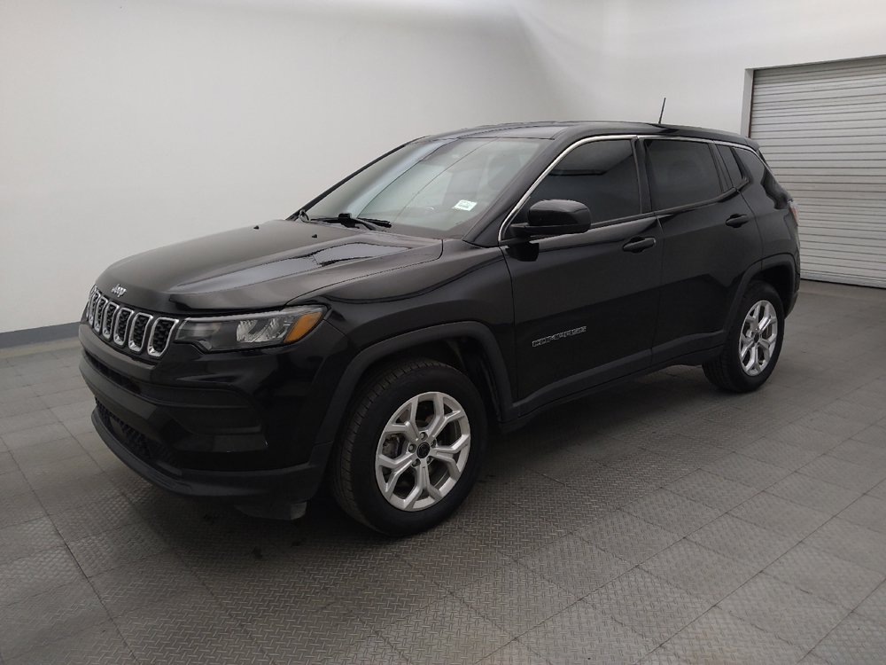 Used 2025 Jeep Compass Sport AWD/4WD image 2