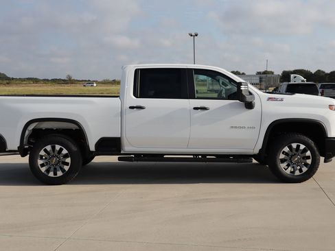 New 2026 Chevrolet Silverado 2500 Custom w/ Custom Value Package image 3