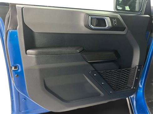 Used 2024 Ford Bronco Black Diamond image 21