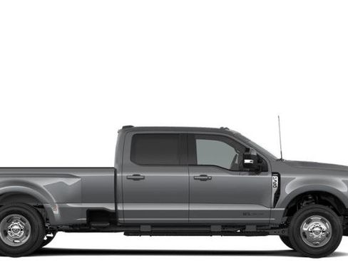 New 2026 Ford F350 4x4 Crew Cab DRW Super Duty image 5