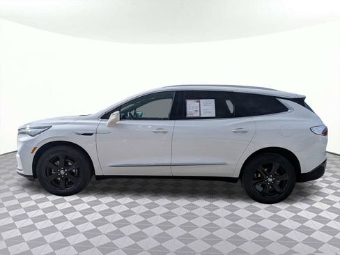 Used 2023 Buick Enclave Essence w/ Experience Buick Package FWD image 6