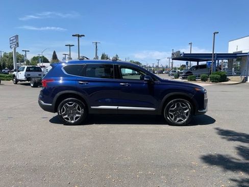 Used 2023 Hyundai Santa Fe SEL Premium w/ Cargo Package AWD/4WD image 8