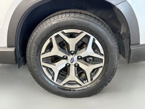 Used 2019 Subaru Forester Premium w/ Popular Package #1 AWD/4WD image 36