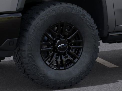 New 2026 Chevrolet Silverado 2500 ZR2 AWD/4WD image 9